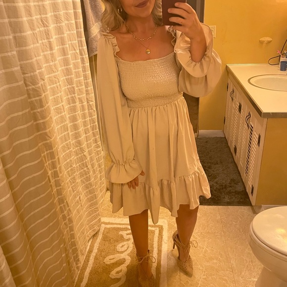 Dresses & Skirts - Cream Colored Cottage Core Dress